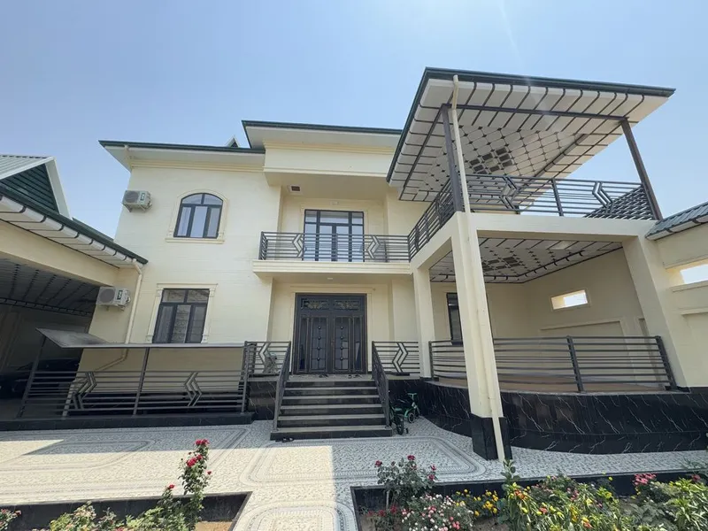 Manguzar Jomiy bekat qarshisida kotej sotiladi