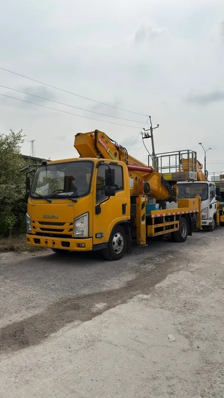 ISUZU vishka 33 m sotuvda movjud 2 ISUZU vishka 33 m sotuvda movjud 2