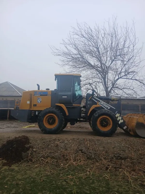 XCMG LW300FN Pogruzchik sotiladi! — фото 2