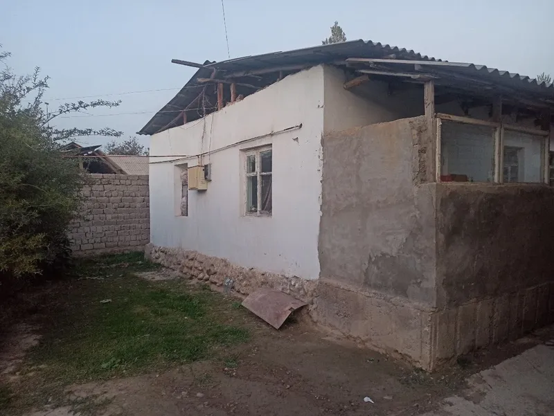 Xovli joy sotiladi yangi O’zbekistonga yaqin yangibozor tarafda 3 Xovli joy sotiladi yangi O’zbekistonga yaqin yangibozor tarafda 3