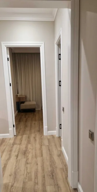 Продажа 3-комн. кв. 77 м² · ID 7230 2