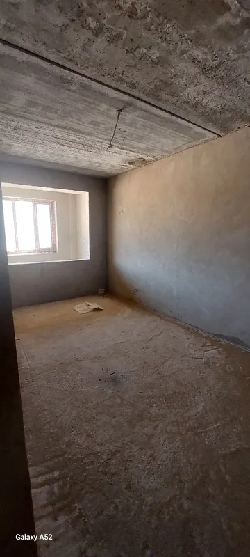 Продается квартира 3 комнатная. 85 КВ/м (1-этаж) — фото 2