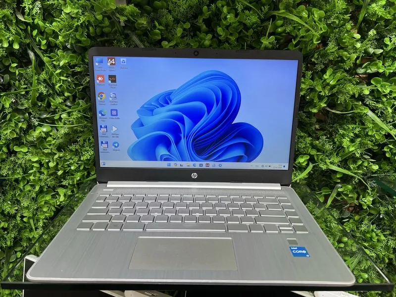 Hp core i3 yangi avlod ixchamidan 14 lik 4 Hp core i3 yangi avlod ixchamidan 14 lik 4