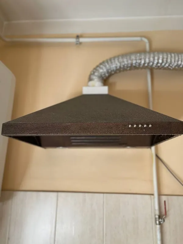kuxinniy mebel gaz vitechbka sotoladi — фото 3