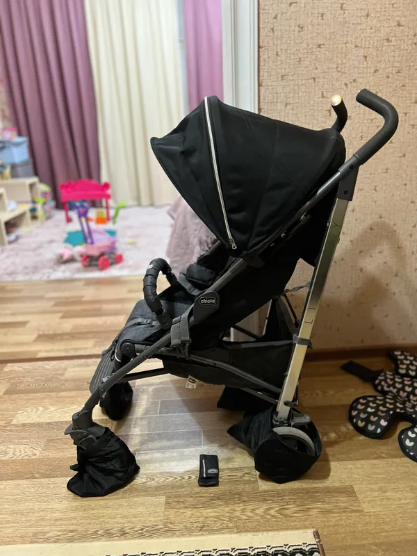 Продаю детскую коляску 3