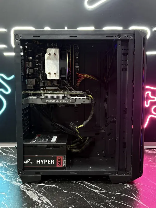 TOP Gaming Kompyuter — Medium FPS / High 3 TOP Gaming Kompyuter — Medium FPS / High 3