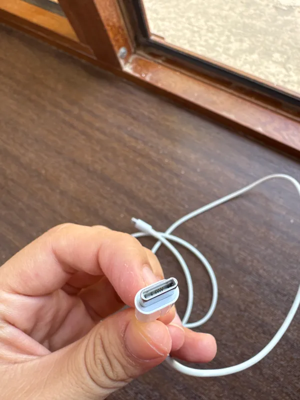 Iphone zaryadka kabeli 1tomoni tayipsi 2