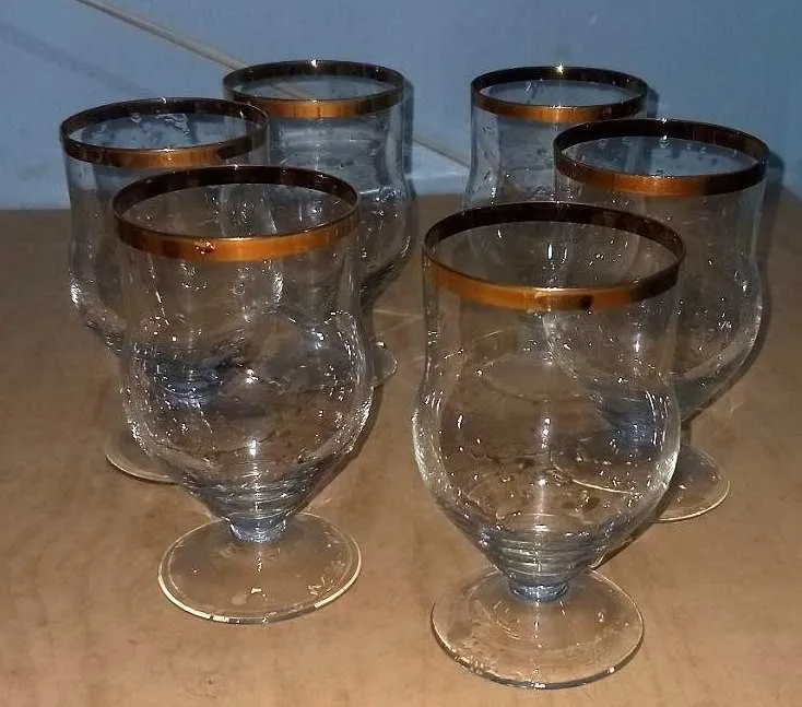 Продам рюмки 6 штук, набор, один с позолотой, другой с рисунком. — фото 6