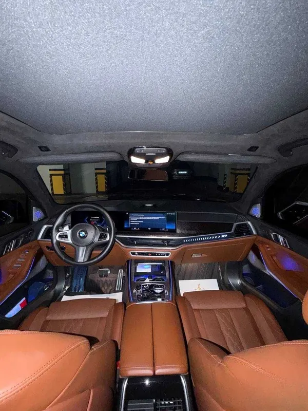 Продаётся BMW X7 40i , твин турбо 3л. , краска тоззааа 5 Продаётся BMW X7 40i , твин турбо 3л. , краска тоззааа 5