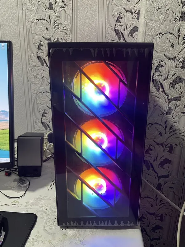 Игравой компьютер почти новый 4 Игравой компьютер почти новый 4