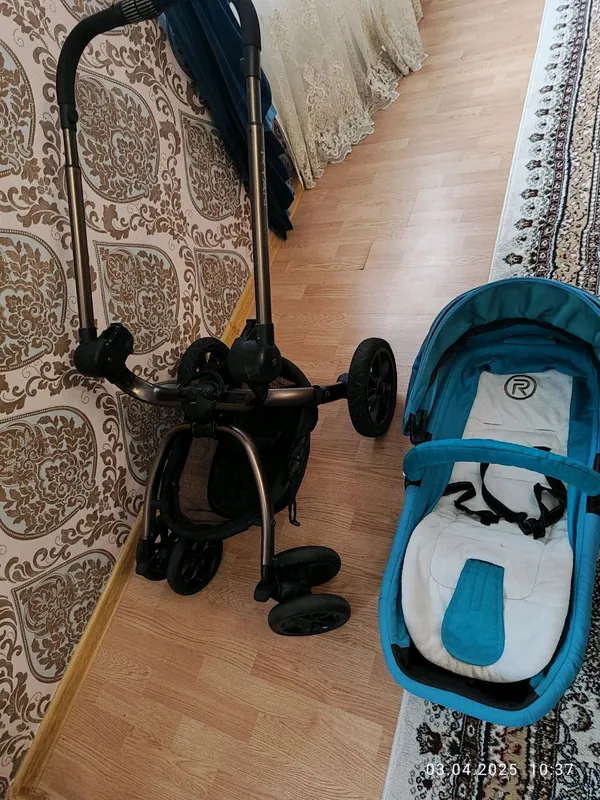 фирменная коляска