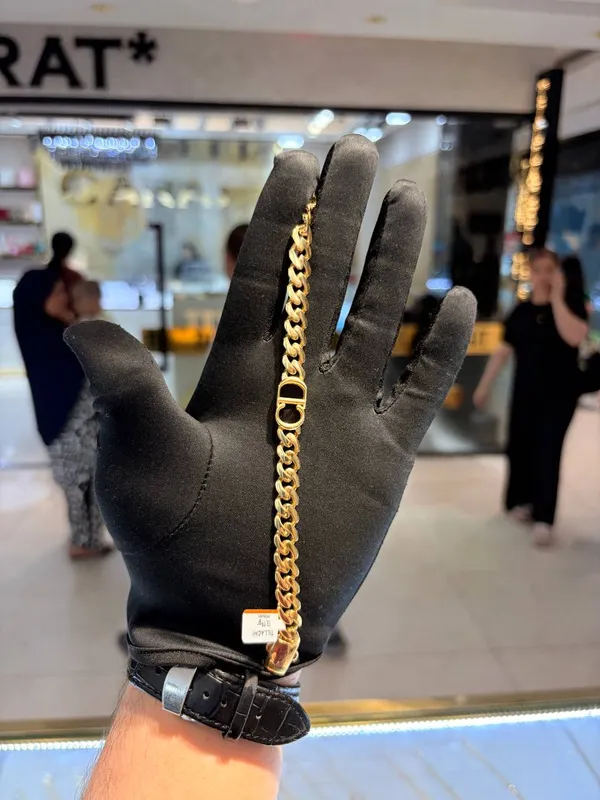 Mulk tilla cristan dior braslet 585 proba