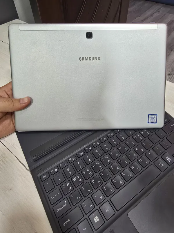 Samsung galaxy book srochna sotiladi — фото 2