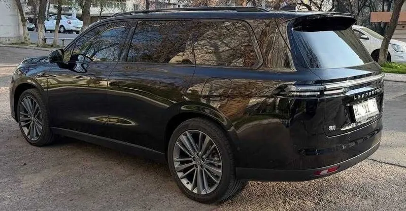 Leapmotor C16 состояние отличное — фото 3