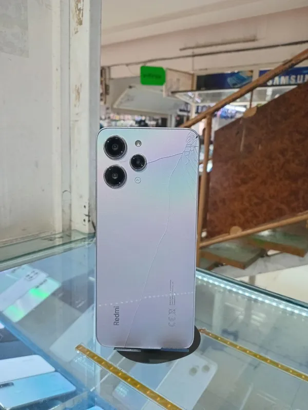 Redmi 12 4/128GB Redmi 12 4/128GB