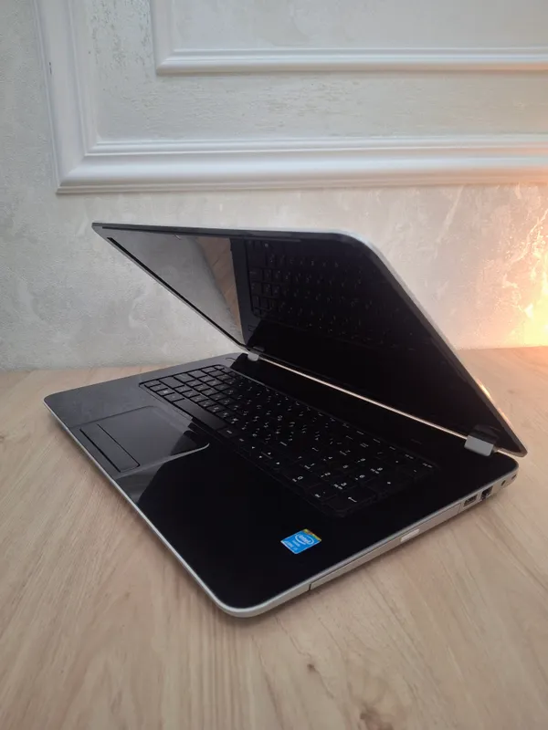 ОЧЕНЬ СРОЧНО HP pavilion 17 5