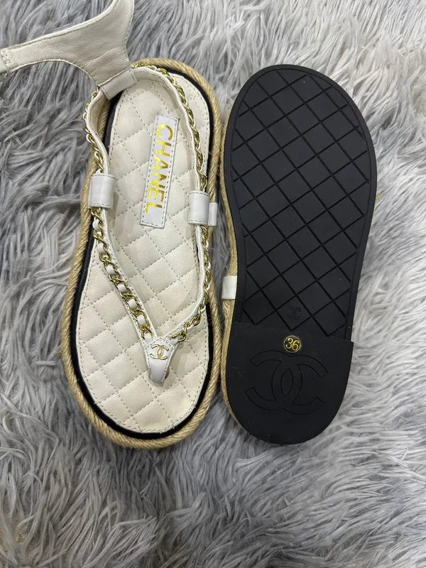 Chanel original bosonojkalar! 2 Chanel original bosonojkalar! 2
