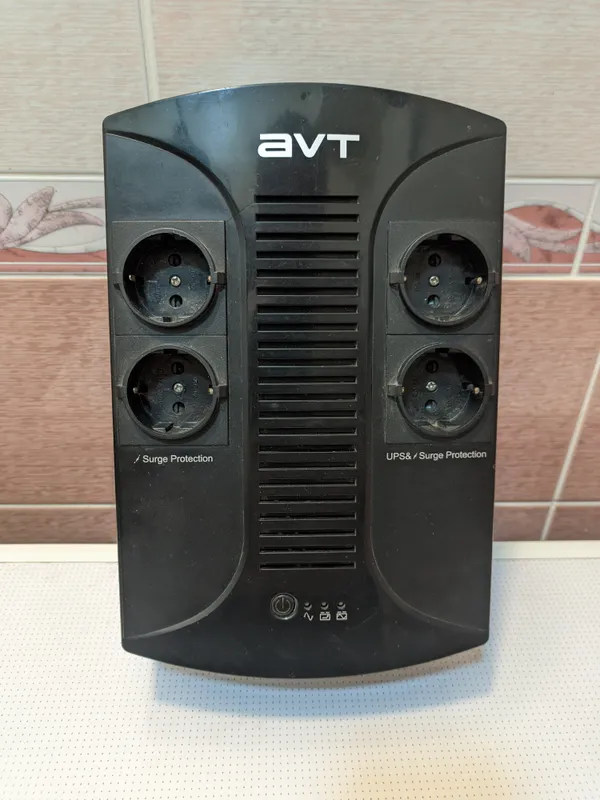 UPS AVT 390W. 12V. ИБП ЮПС. Бесперебойное питание.