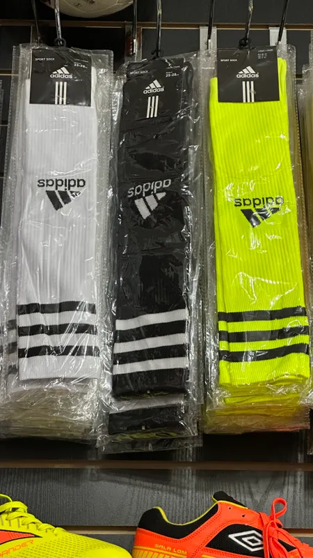 Adidas va Nike gedralar 5