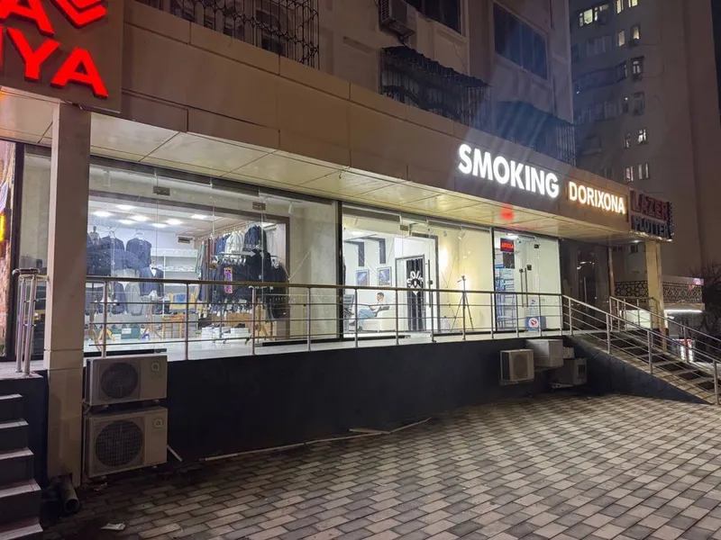 Продается нежилое помещение,вдоль дороги. Ц6 минор мост