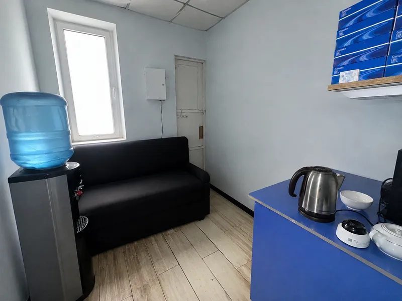 Срочно продаётся ритейл 100 кв. 2 Срочно продаётся ритейл 100 кв. 2