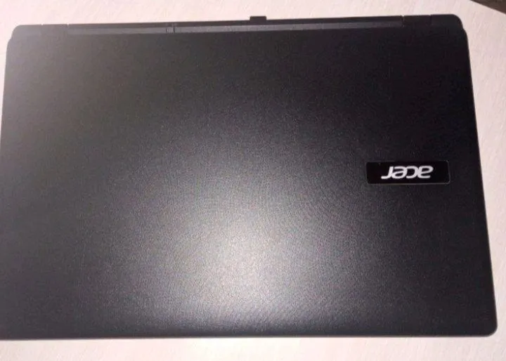 ACER noutbook ishlatilgan 3 ACER noutbook ishlatilgan 3
