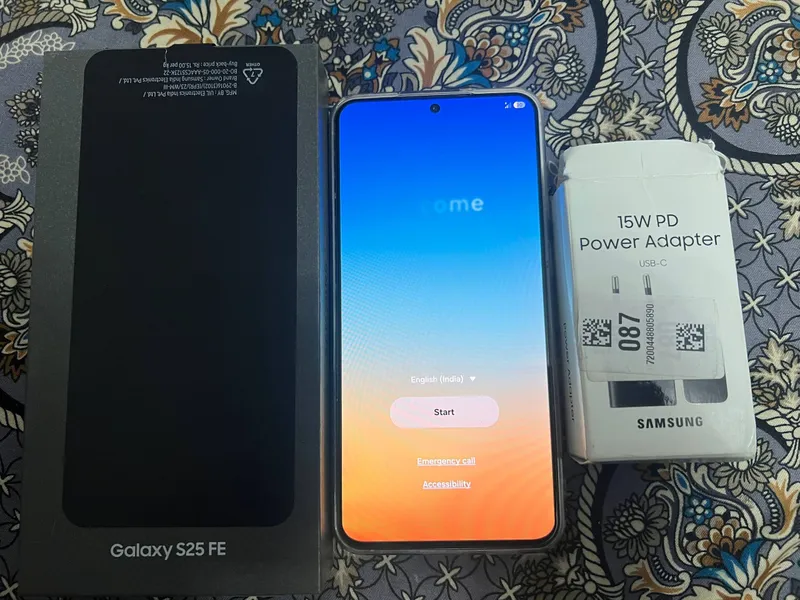 Samsung Galaxy S25FE 7 Samsung Galaxy S25FE 7