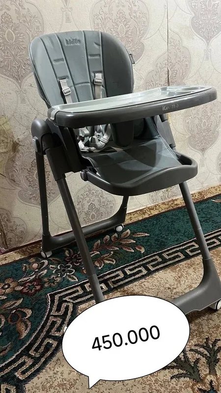 Ovqatlanadigan stul yangi kop ortmagan deyarli otrmadi Ovqatlanadigan stul yangi kop ortmagan deyarli otrmadi