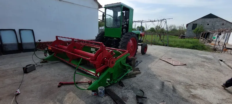 Traktor oʼt oʼradigon jatka T28ga terilgan 5 Traktor oʼt oʼradigon jatka T28ga terilgan 5