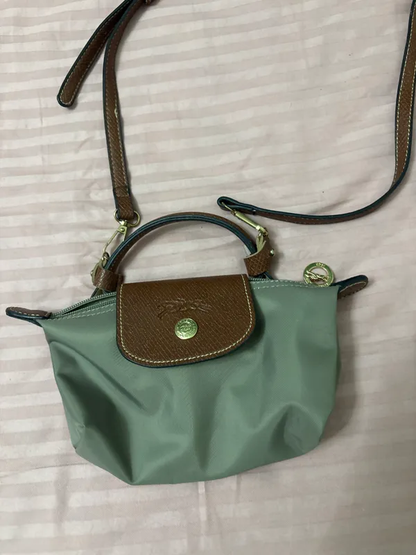 Longchamp sumkasi 1 Longchamp sumkasi 1