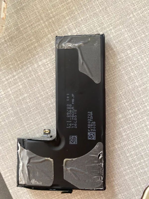 Iphone 11proga useline orginal 76yomkust battariya — фото 1