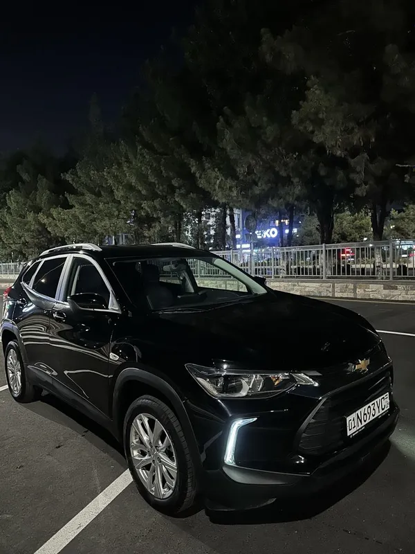 Tracker 2025 plus ltz 4 Tracker 2025 plus ltz 4