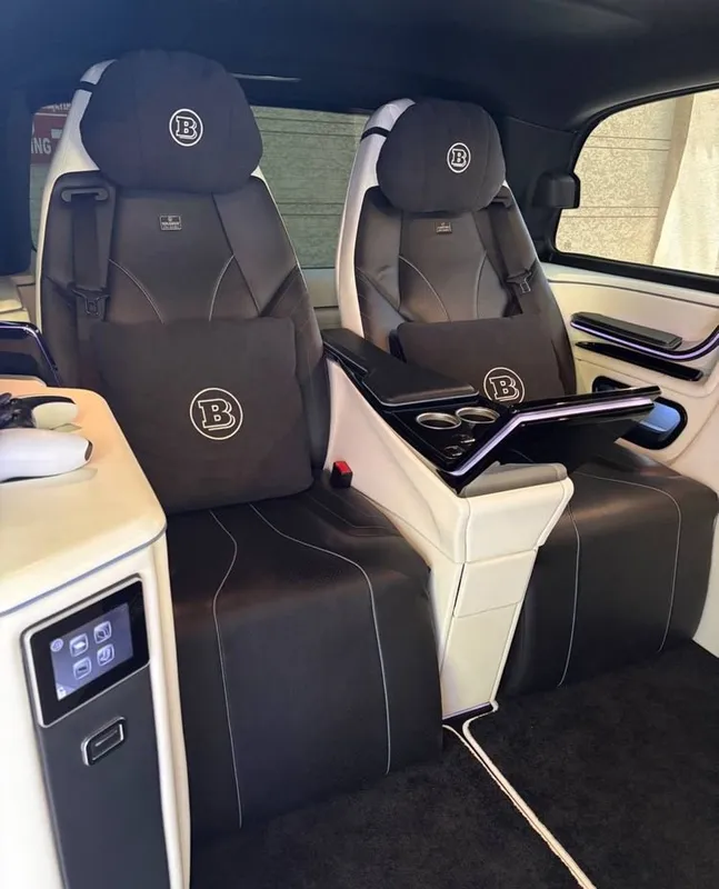 Mercedes-Benz V Class Brabus Extra long 1 Mercedes-Benz V Class Brabus Extra long 1