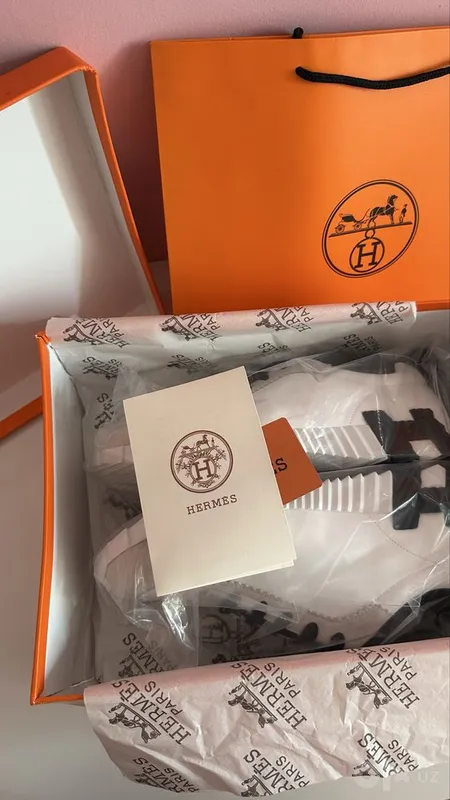 Hermes yangi erkaklar krossovkasi, 42-o‘lcham 2 Hermes yangi erkaklar krossovkasi, 42-o‘lcham 2
