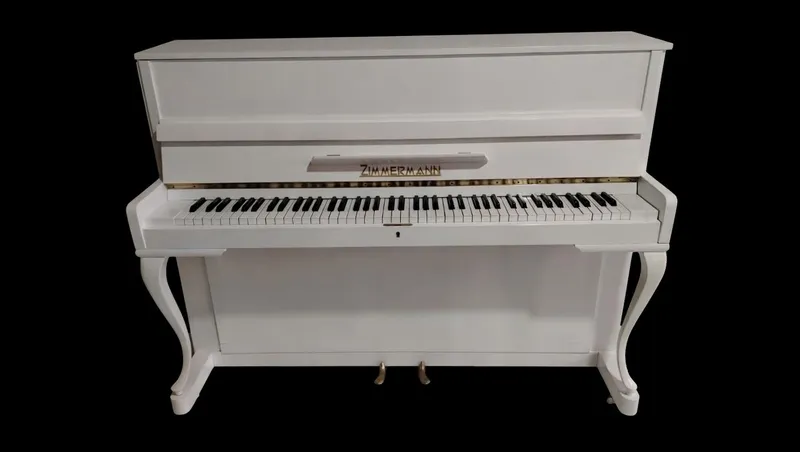 Fortepiano Germanskiy sotiladi xolati yaxshi.
