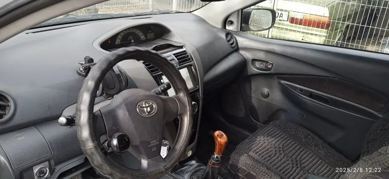 Toyota Yaris. Тойота Ярис. — фото 6