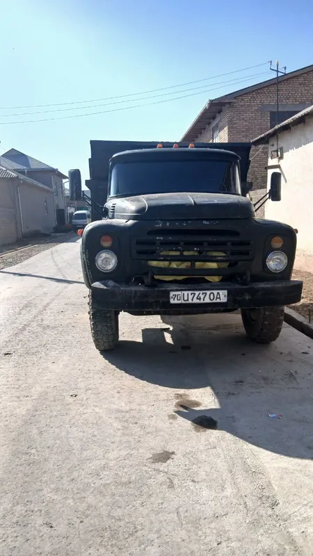 Zil 130 naxadu ishga tayyor