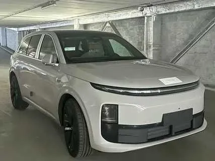 lixiang l6 pro boshlangich 30% tolov bilan nasiya savdo asosida 1