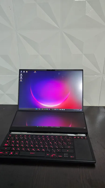 Asus ROG Zephyrus duo 16 2