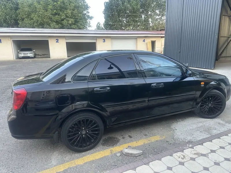 Lassetti laseti gm shevrolet lacetti 3