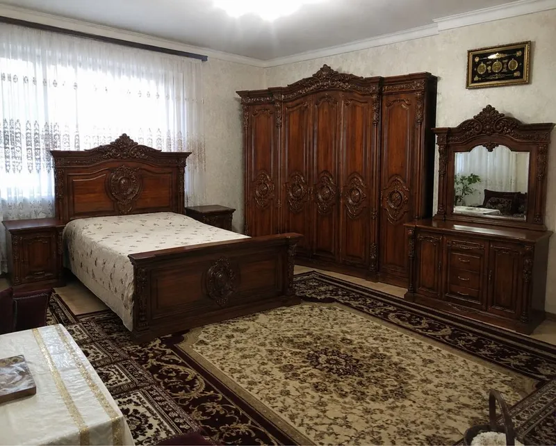Спальный гарнитур сотилади