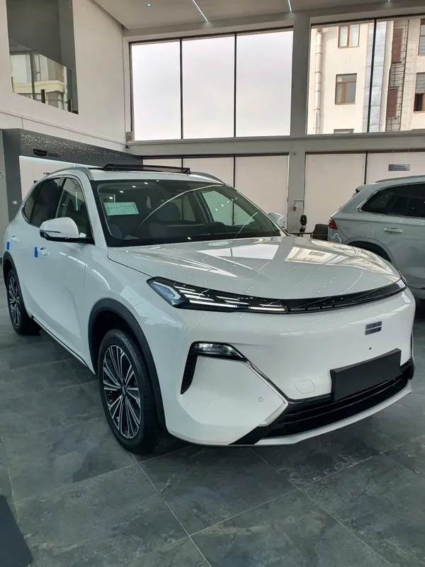 New Tayota Hybrid Geely Em-i 1 New Tayota Hybrid Geely Em-i 1