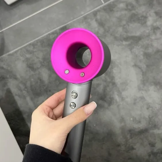 Dyson fen. Soch quritish uchun 3 Dyson fen. Soch quritish uchun 3