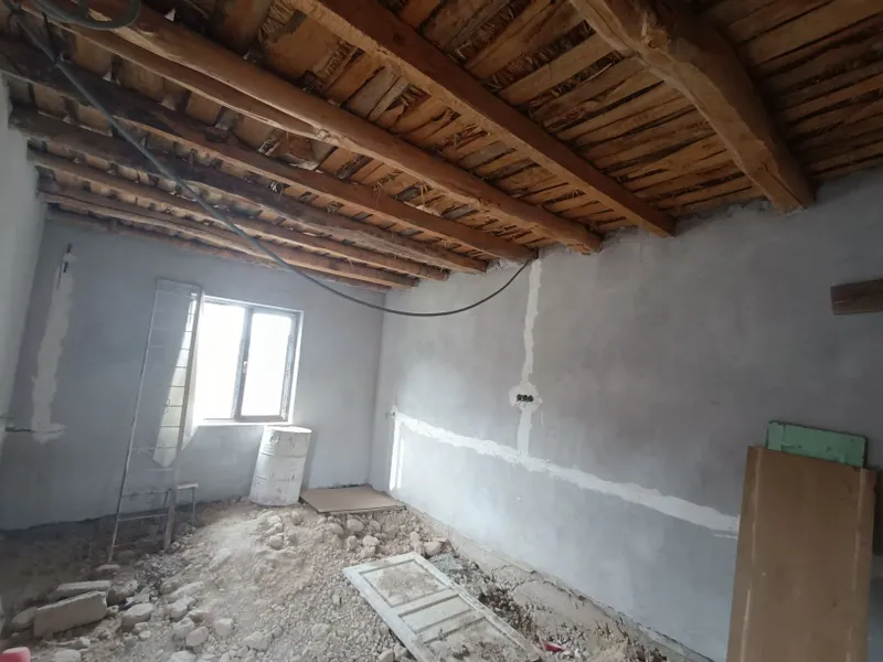 M.Fozilovda 6 sotix uchastka sotiladi srochna 3