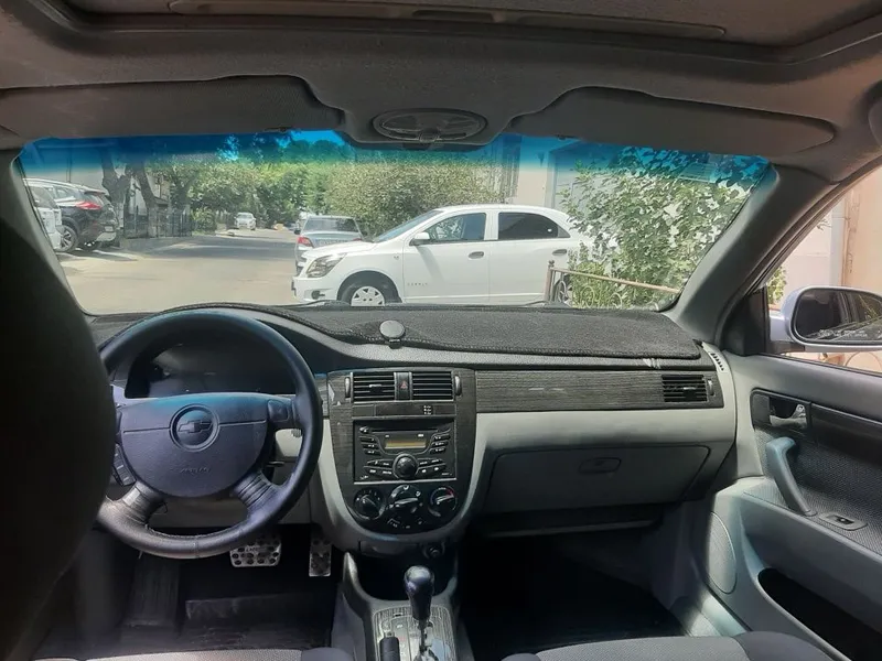 Lacetti 2013 yil 1.6 avtomat Metan gazi bor 8 Lacetti 2013 yil 1.6 avtomat Metan gazi bor 8