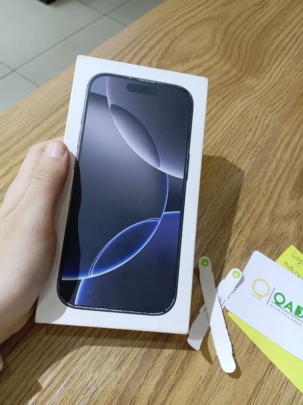 iphone 16pro 128gb 93% karobka dakument bor