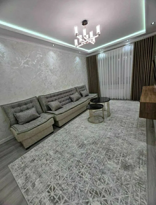 Юнусабад 15 Квартал 2/2/4 Квартира В Аренду — фото 1