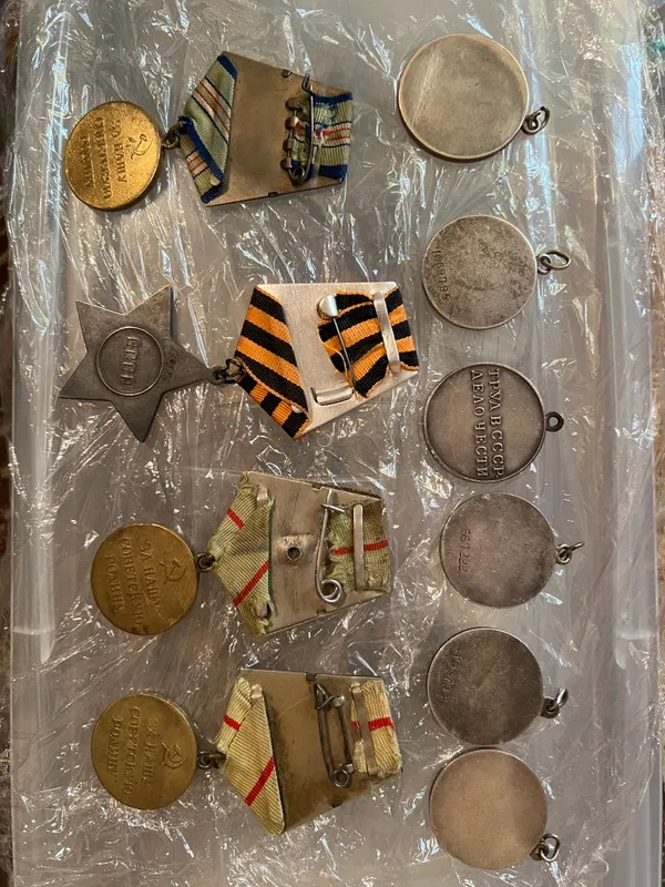 Mehnat ordenlari va medallar 10