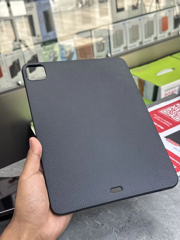 Ipad pro M2 256gb. WF+Sim 5