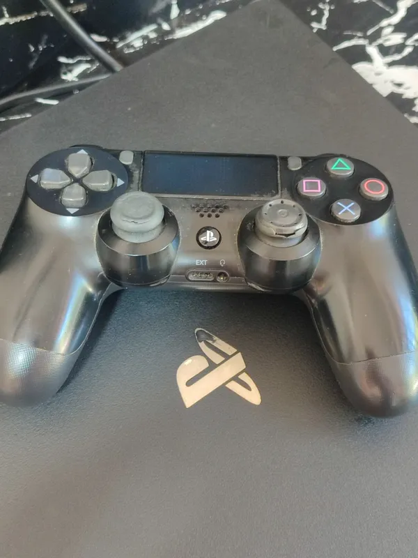 Sony PlayStation 4 Pro 3